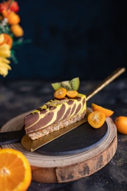Tort cu ciocolată și portocale image