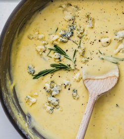 Sos de gorgonzola image