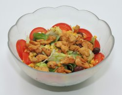 Insalata Al Pollo image