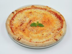 Pizza Margherita + sos gratuit image