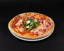 Pizza Quattro affettati + sos gratuit image