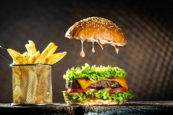 30% reducere: London pride cheeseburger image