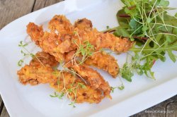 4 buc Crispy de pui in fulgi de porumb image