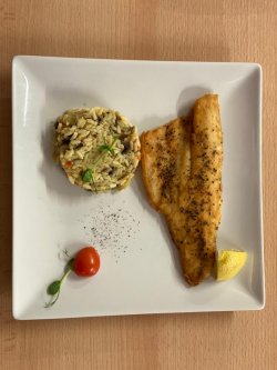 File de lup de mare image