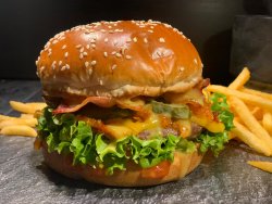 Cheesburger classic cu cartofi super crunch image