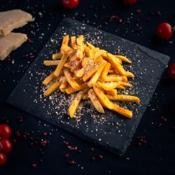 Cartofi prăjiți parmezan image