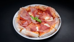 Pizza Prosciutto crudo image