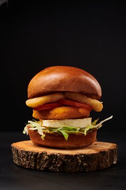 Halloumi Burger image