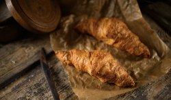 Croissant cu unt image