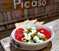 Salata Greceasca image
