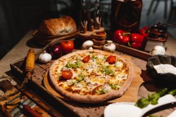 Pizza Pollo image