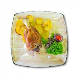 Stinco (ciolan) și cartofi prăjiți image