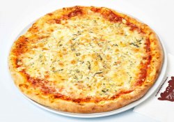 Pizza Quattro Formaggio - 32 cm image