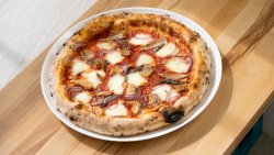 Pizza Tonno e Cipolla image