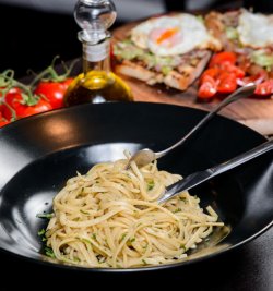 Paste Aglio, Olio e Peperoncino image