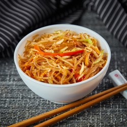 Noodles de orez cu legume image