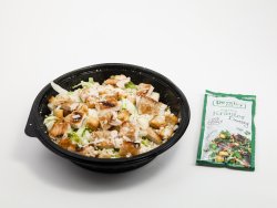 Salata Caesar cu pui image
