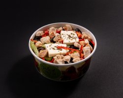 Greek salad cu pui image