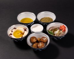 Arabic breakfast 2-3 persoane image