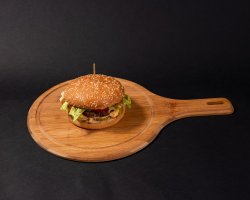 100% halal beef burger mare bbq image