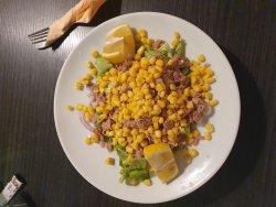 Salată cu ton  image