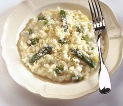 Risotto cu sparanghel image