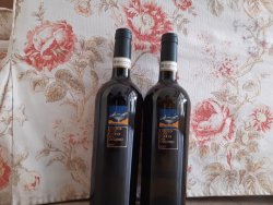 vin Greco di tufo,Italia image