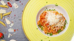 Spaghetti Amatriciana image