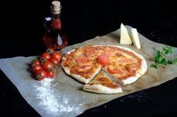 Pizza Margherita 30 cm image
