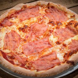 Pizza Prosciutto image