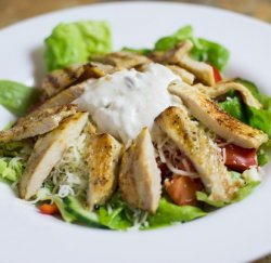 Salata cu pui image