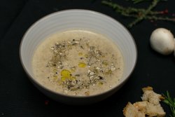 Funghi porcini e tartufo image