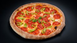 Pizza diavola medie image