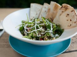 Salata quinoa image