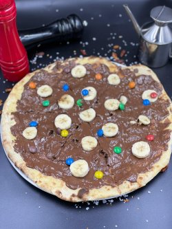 Pizza desert image