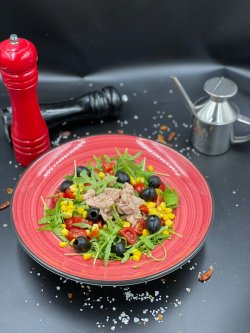 Salata cu ton image