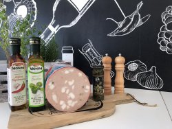 Mortadella cu fistic image