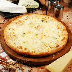 Pizza Quattro Formaggi 32 cm image