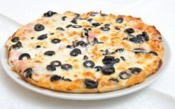 Pizza Prosciutto&olive 32 cm image
