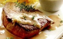 Mușchi de vită în sos gorgonzola image