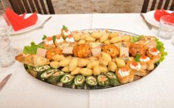 Nr. 05 : Platou mixt pentru 4 persoane image