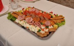 Nr. 08 : Platou mixt pentru 4 persoane image