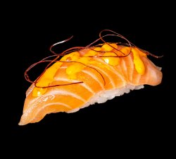 Nigiri Spicy Salmon image