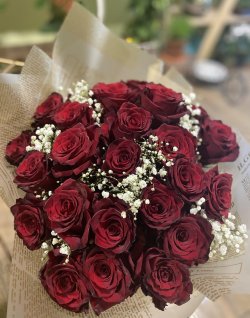 Buchet trandafiri roșii