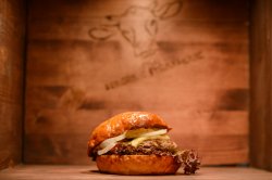 The XXTRA Classic Burger image