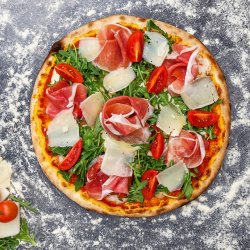 Pizza Prosciutto, rucola e parmegiano image