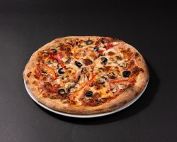 Pizza quattro stagione image