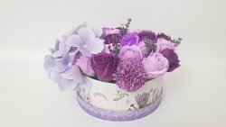 cutie rotunda mare 20cm cu 18 flori sapun mov, lavanda uscata si hortensie
