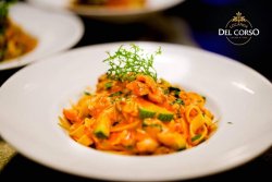 Tagliatelle cu somon și dovlecel image