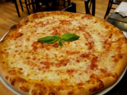 Pizza Margherita image
